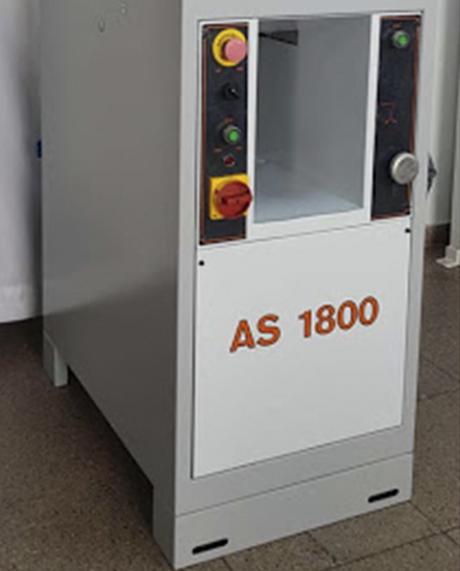 Maquina para pegar suela Iron Fox  AS 1800